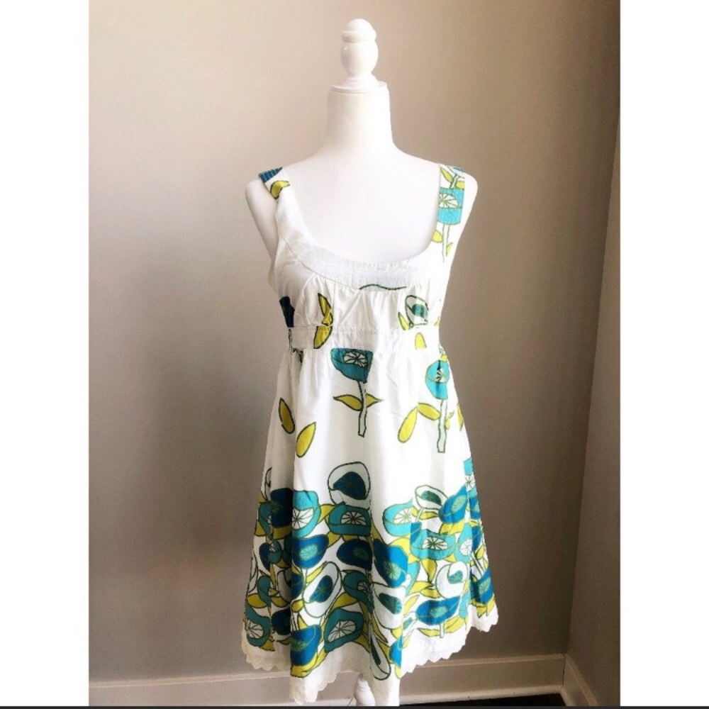 Mod floral eyelet dress